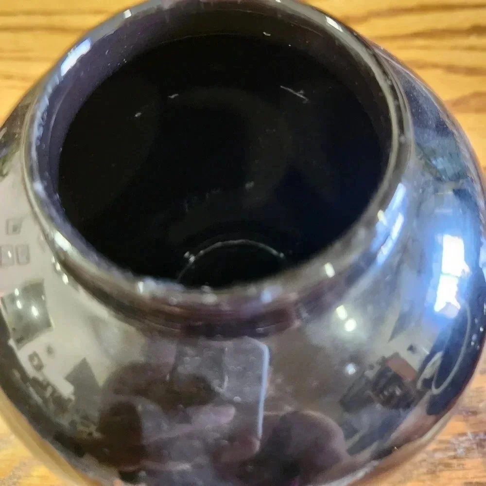 Imperial Dynasty Man black floral vase antique collectible made in Japan